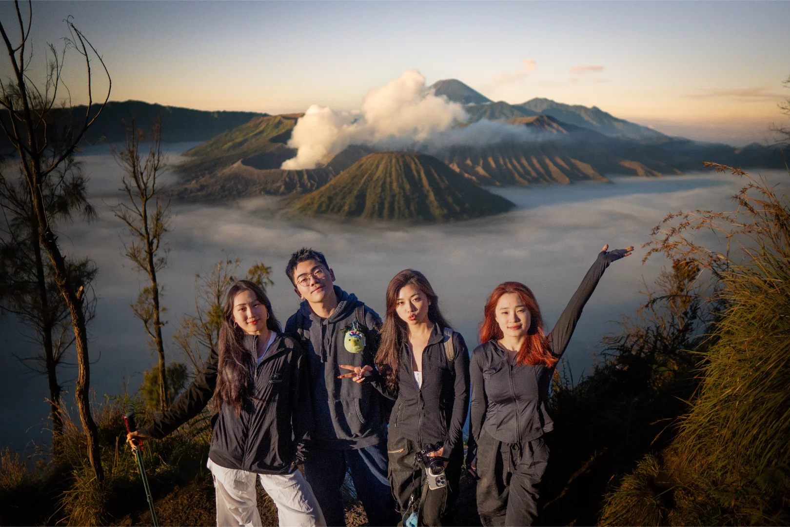Private Tour vs Group Tour: Which One is Better for Your Bromo Trip