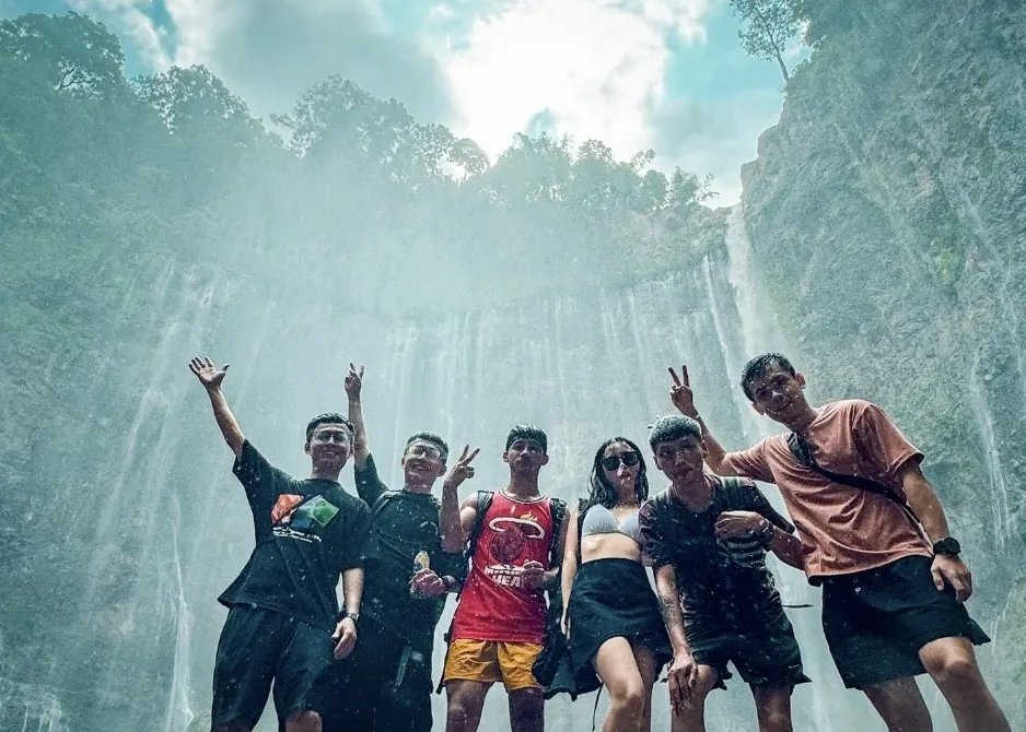 Bromo Ijen Blue Fire Tumpak Sewu Waterfall Tour Package From Surabaya Four Days Bromo Ijen Blue Fire Tumpak Sewu Waterfall Tour Package From Surabaya Four Days
