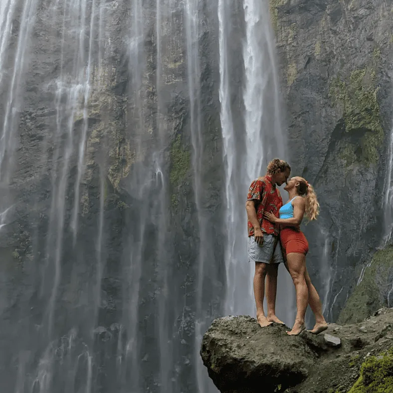 Tumpak Sewu Waterfall And Jodipan Rainbow Village Tour Package From Surabaya One Day Tumpak Sewu Waterfall And Jodipan Rainbow Village Tour Package From Surabaya One Day